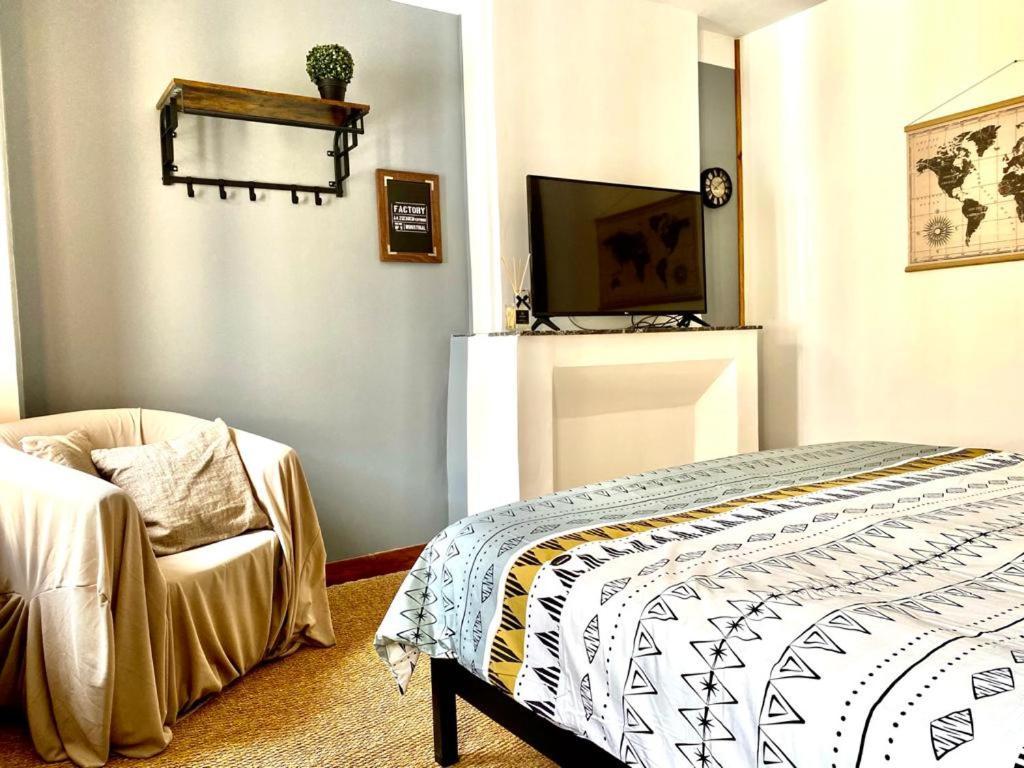 Double Room Private Bathroom