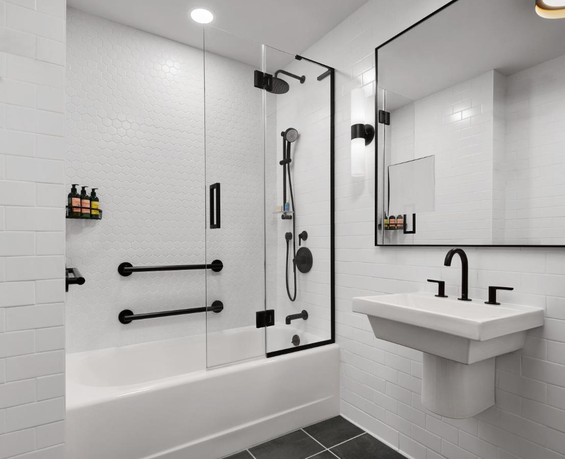 Accessible Queen Superior Room