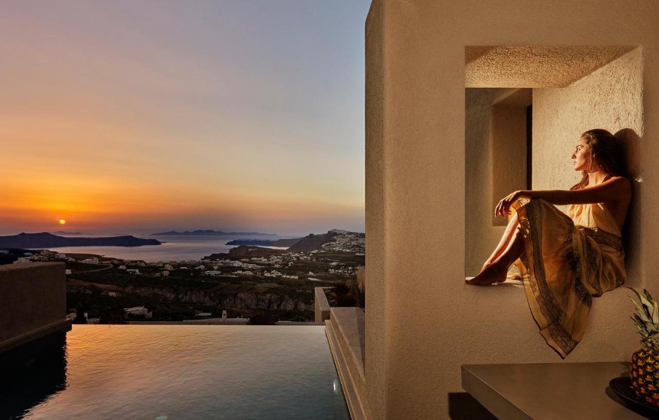 ARIA Superior Suite Private Pool