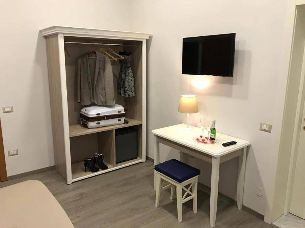 Superior Double Room,1126689639:JPEG