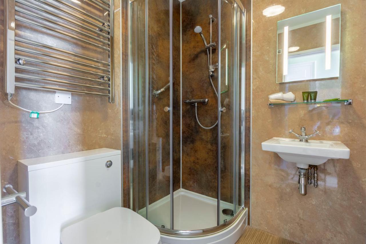 Inland King or Twin Room