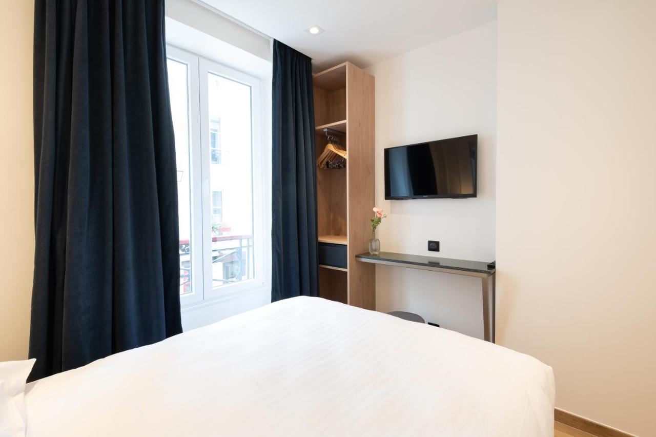 Double Room Street View