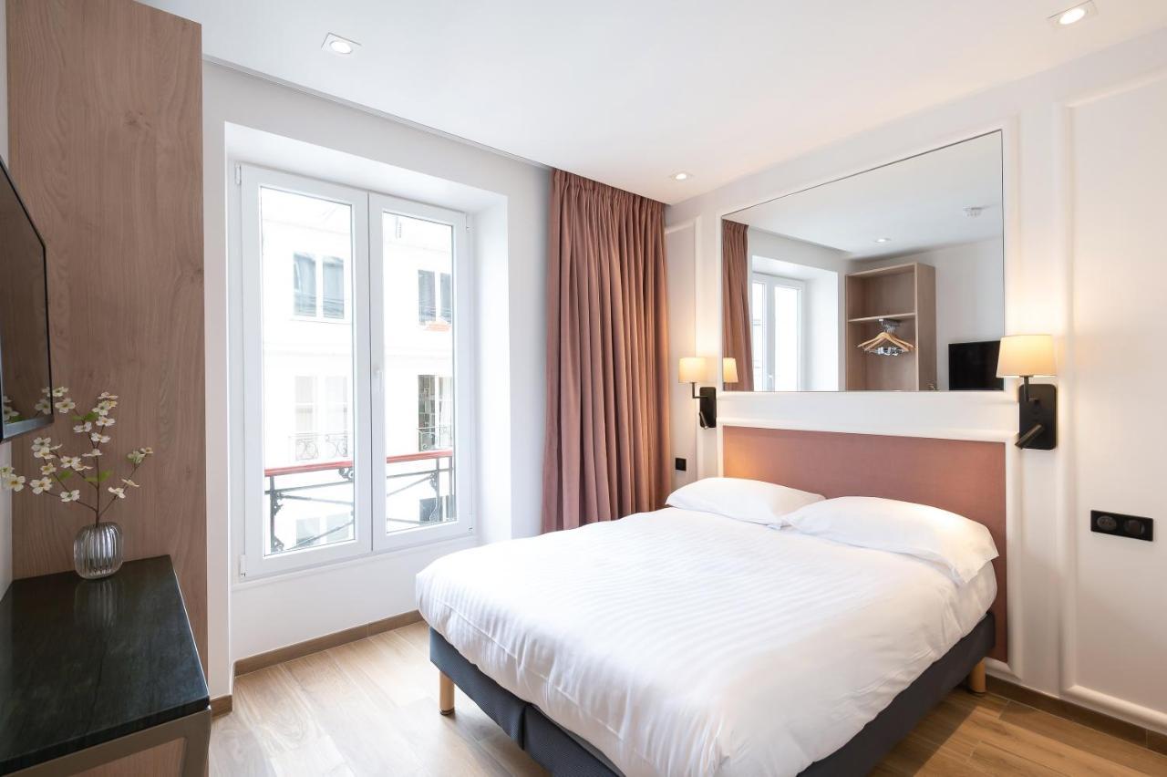 Double Room Street View