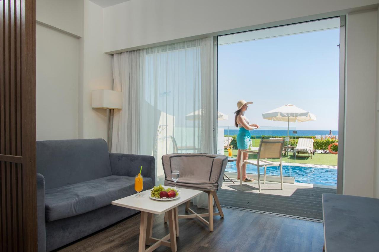 Sea View Junior Suite Private Pool & Jacuzzi,1128958767:JPEG