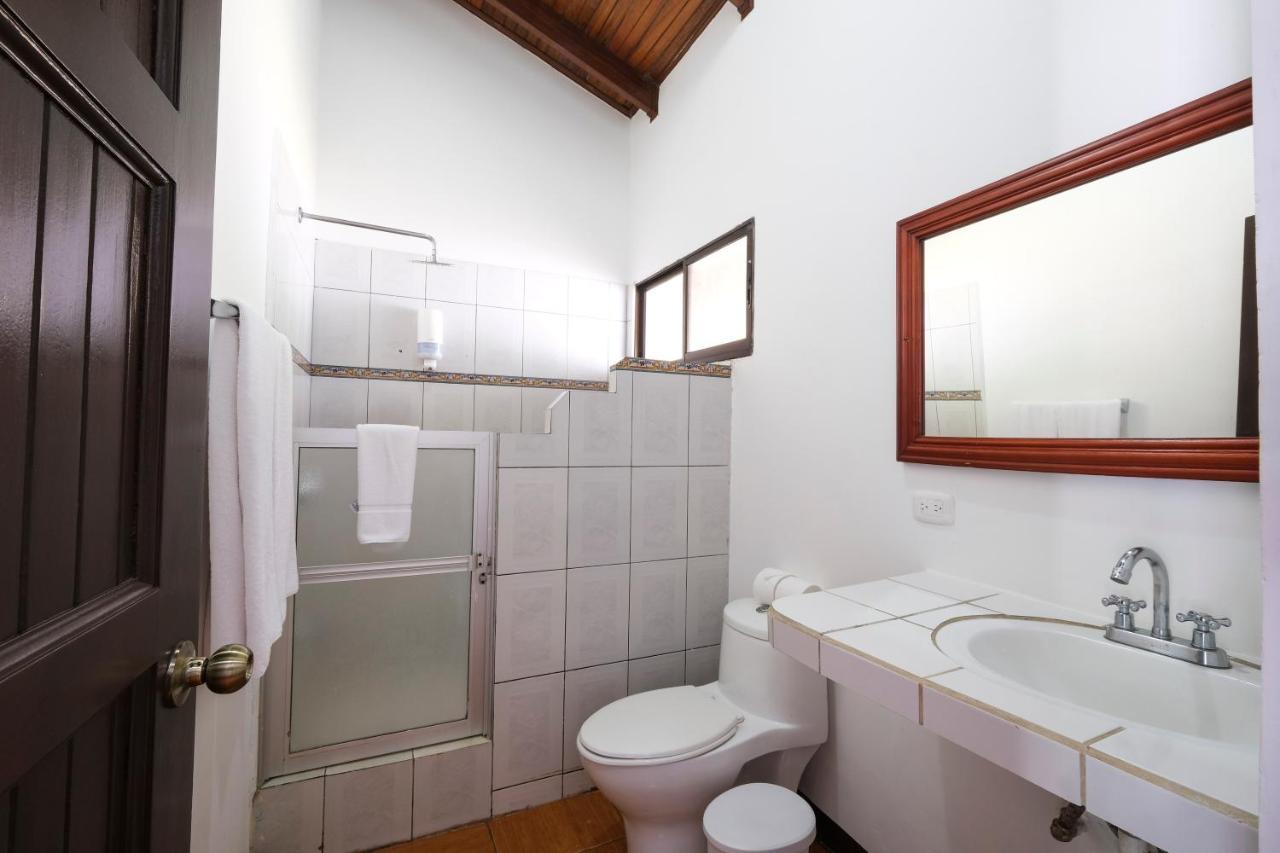 Suite Junior con vistas a la piscina