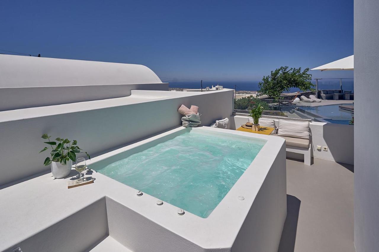 Suite Hot Tub Sea View Courtyard level