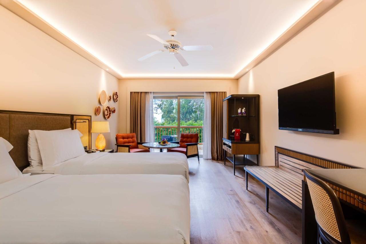 Quarto Deluxe com 2 Camas de Solteiro e Vista do Jardim