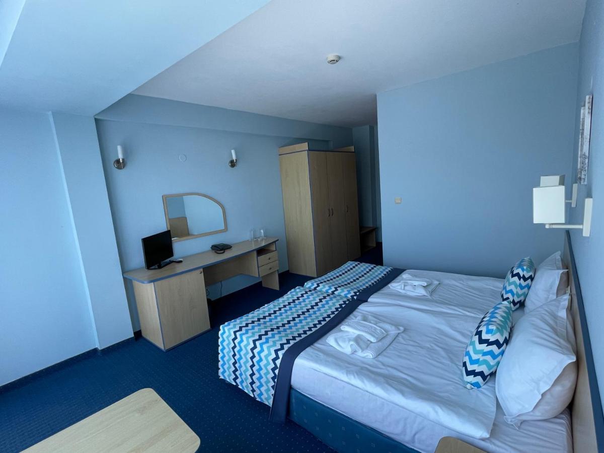 Standard Double or Twin Room Extra bed