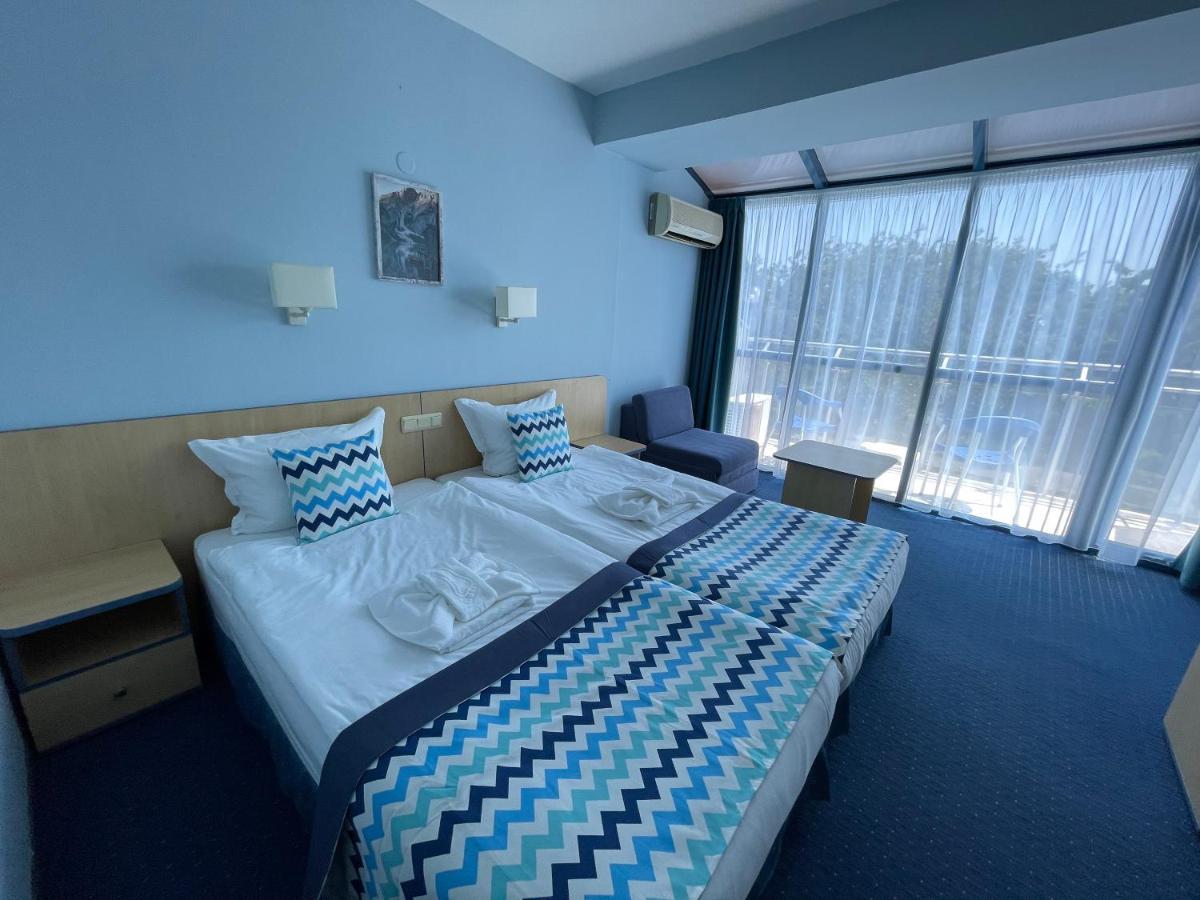 Standard Double or Twin Room Extra bed