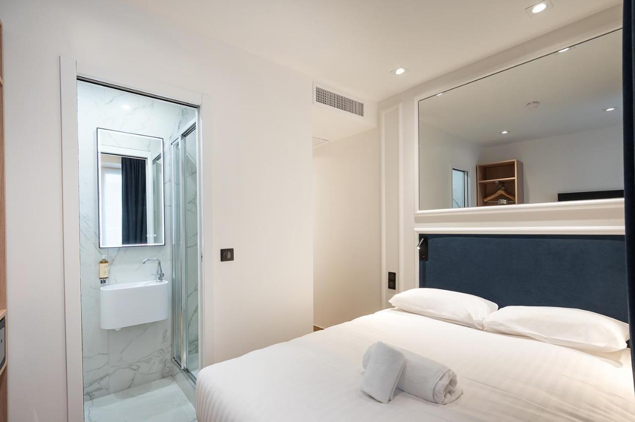 Double Room Courtyard View