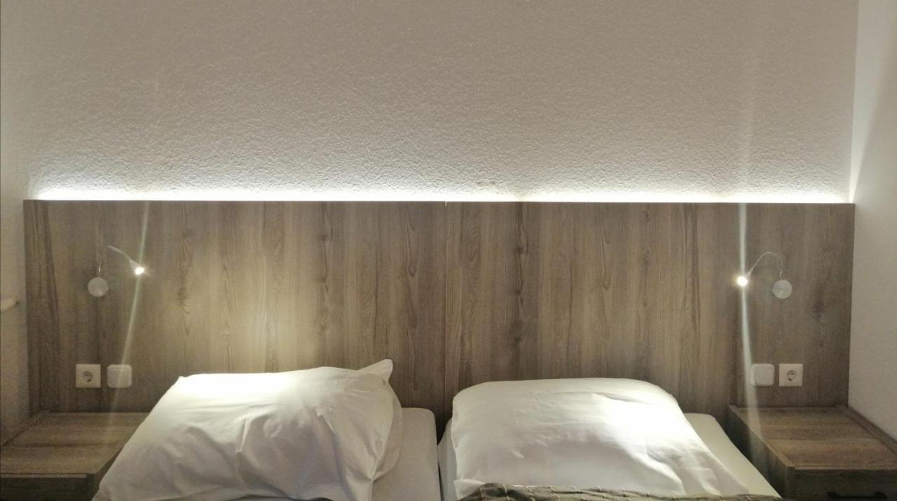 Double or Twin Room Private Bathroom