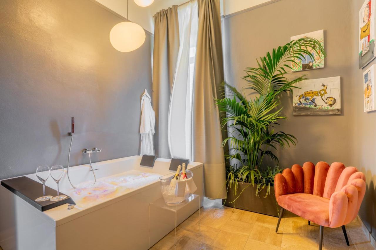 Suite Deluxe con bañera de hidromasaje
