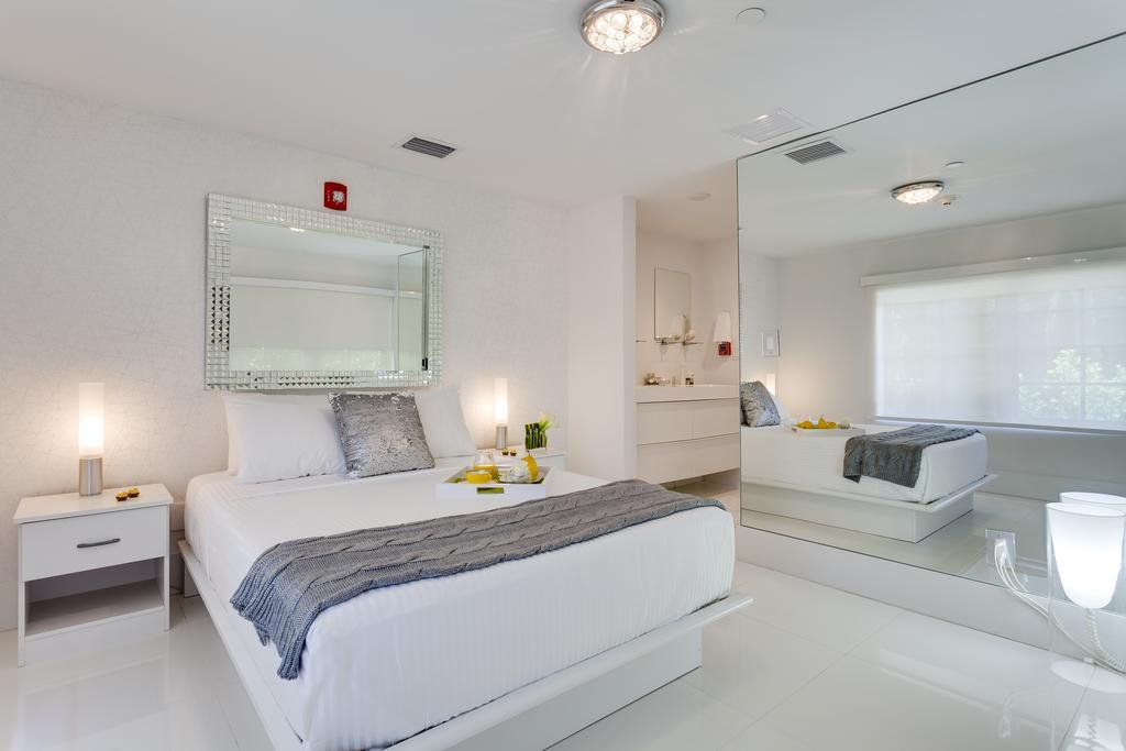 Deluxe Room,687601899:JPEG