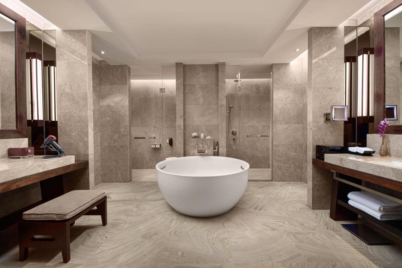 1 King One-Bedroom Suite Private Hot Spring