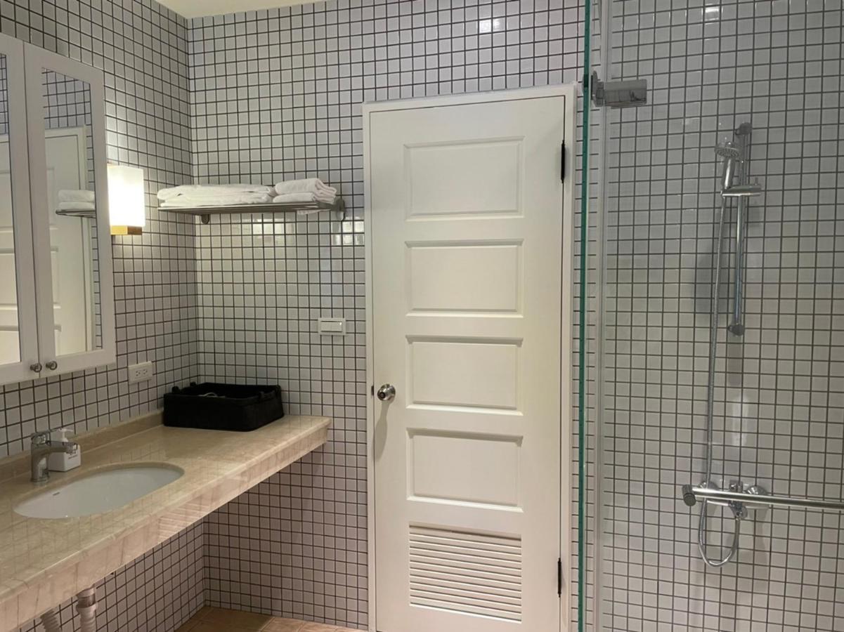 515 Standard Villa