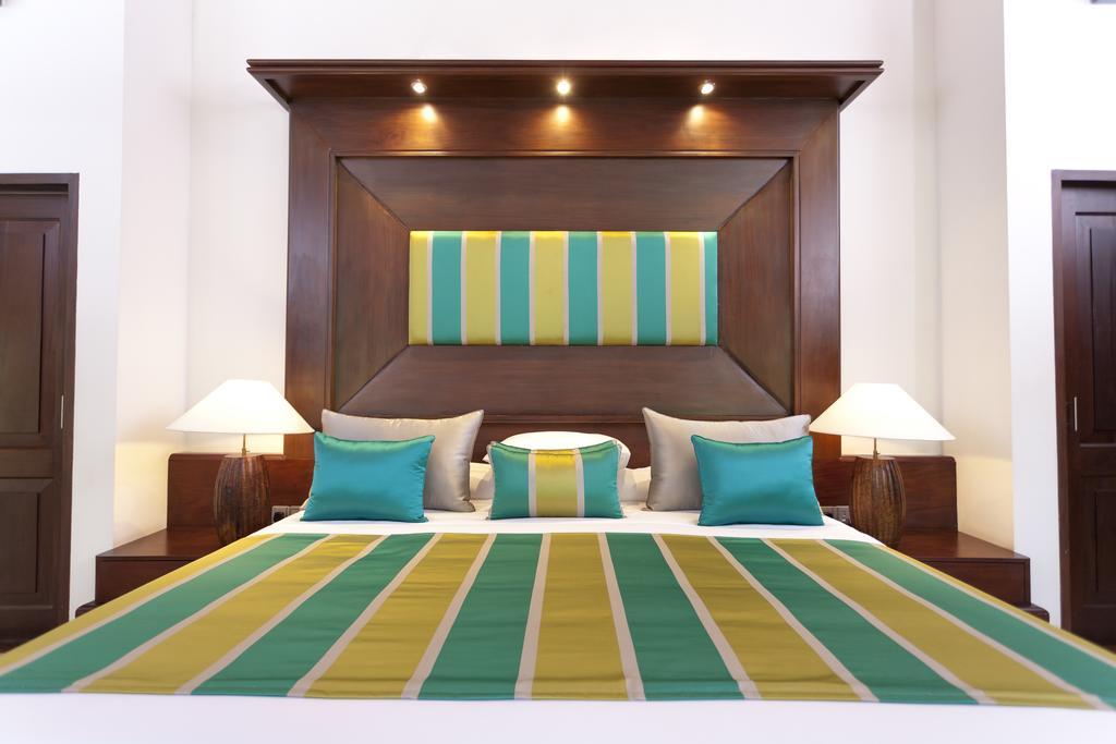 Deluxe Suite mit Tauchbecken mit frühem Check-in/spätem Check-out (nach Verfügbarkeit) und 15% Rabatt auf alle Wellnessanwendungen