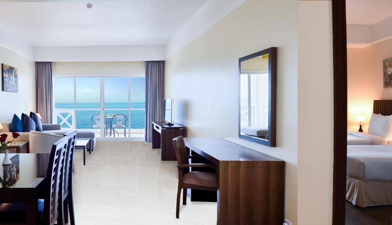 One Bedroom Suite Sea View Non Smoking
