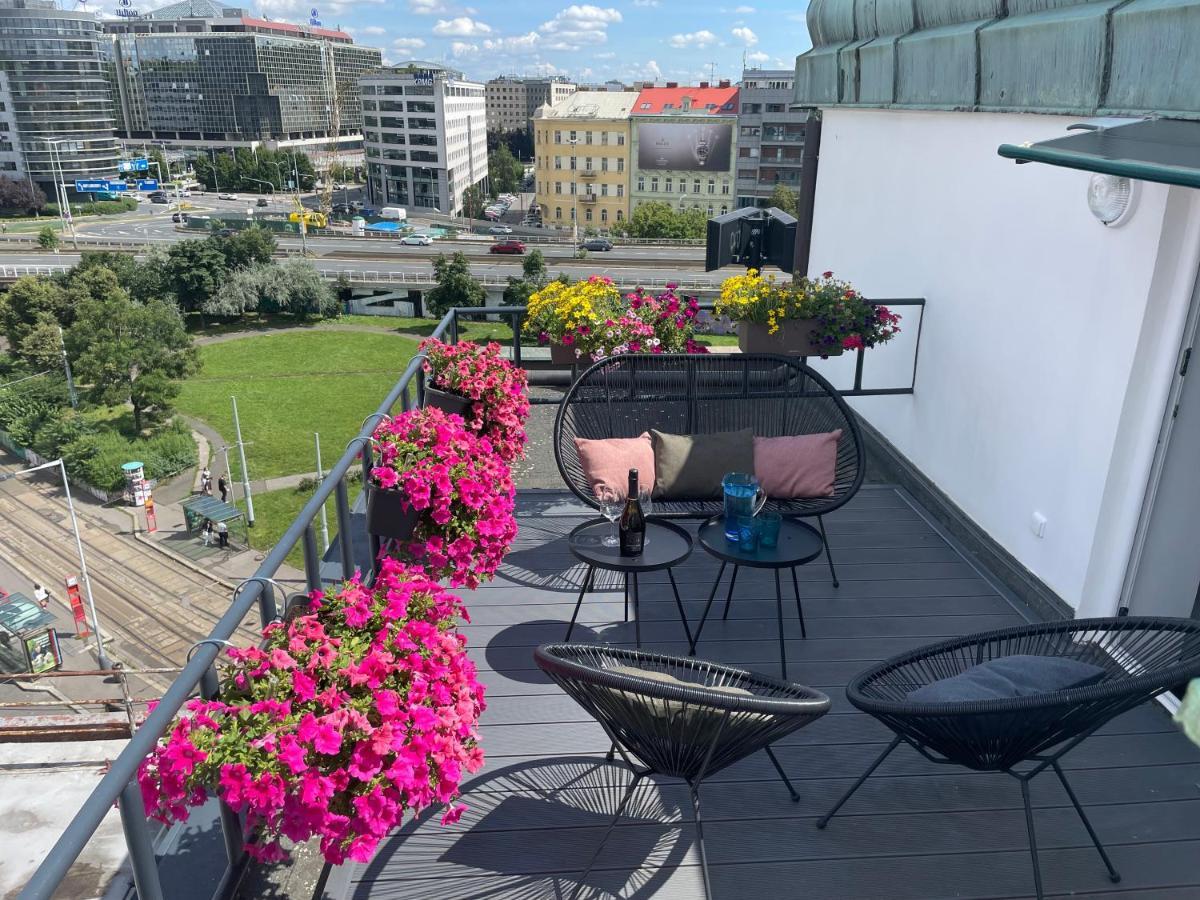 Deluxe Suite Terrace