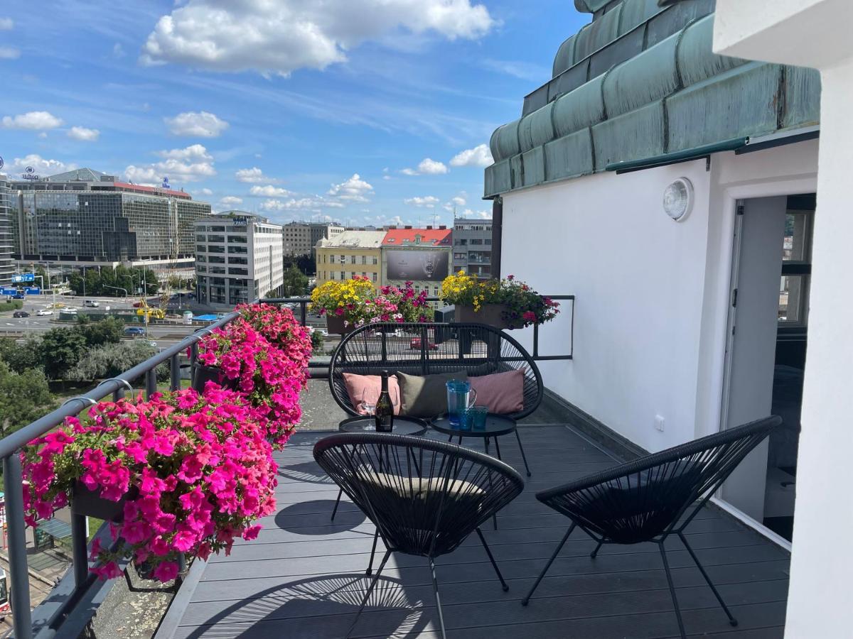 Deluxe Suite Terrace