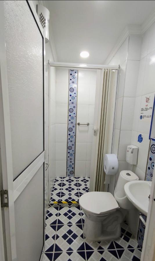 Camera Doppia con Letti Singoli