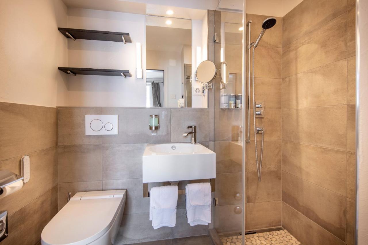 Standard Double Room – Eiger View A or C