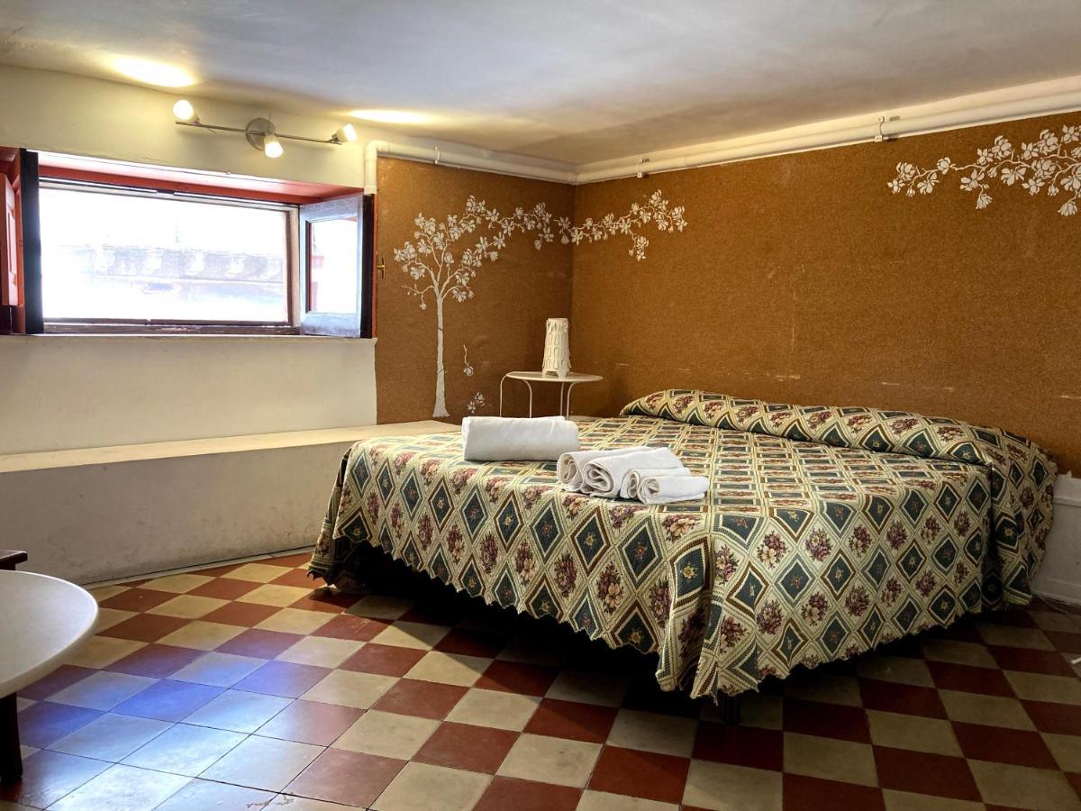Economy Double or Twin Room without Balcony