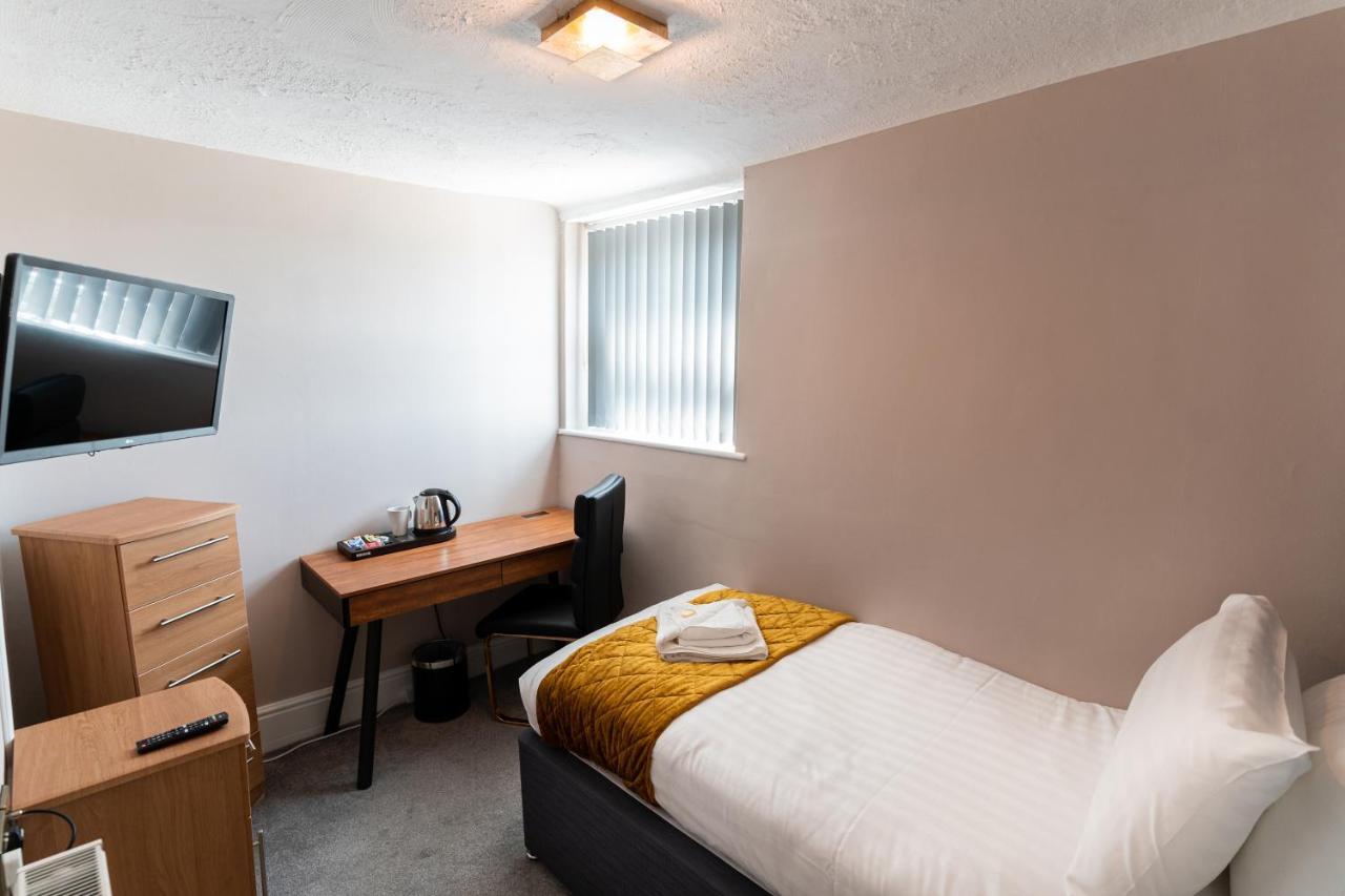 Budget Single Room