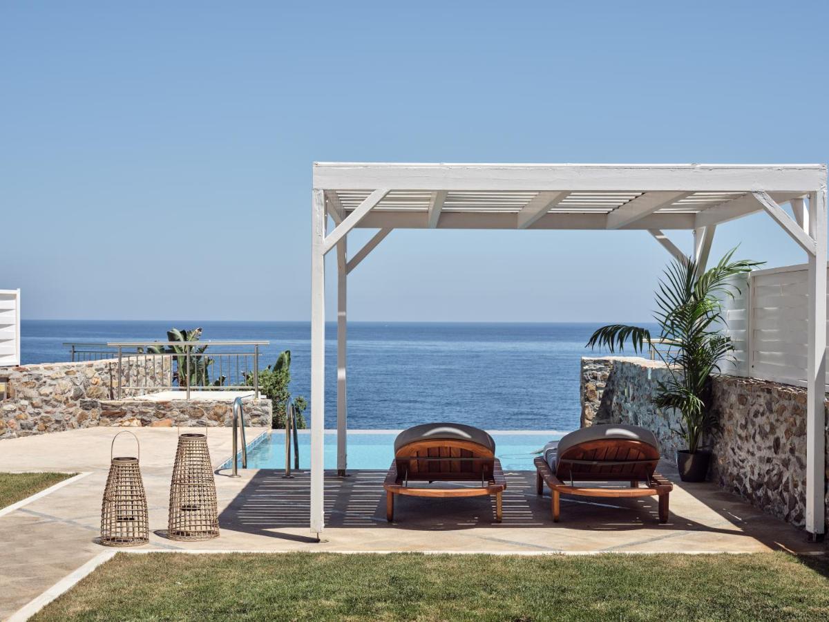 Luxe Villa aan Zee met Privézwembad