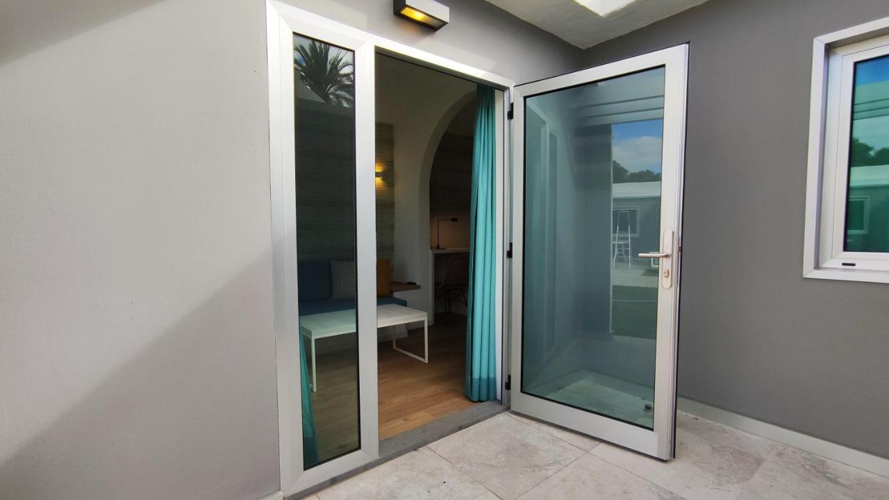 One-Bedroom Bungalow