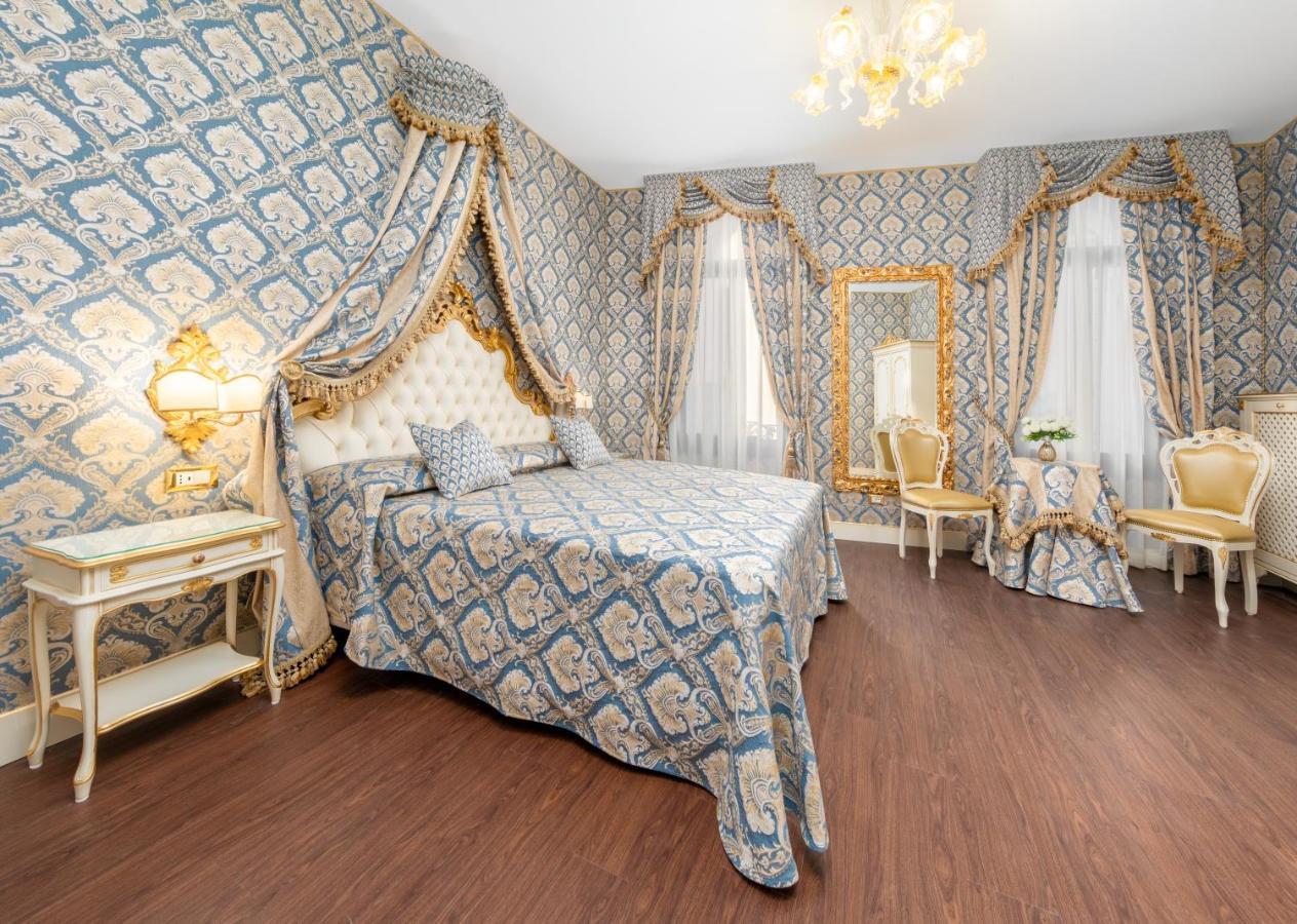 Junior Suite mit Kanalblick