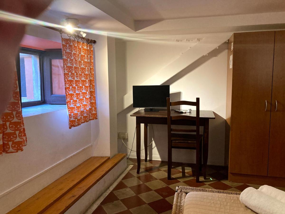 Economy Double or Twin Room without Balcony