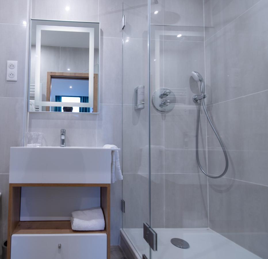 Deluxe Tweepersoonskamer met een Douche