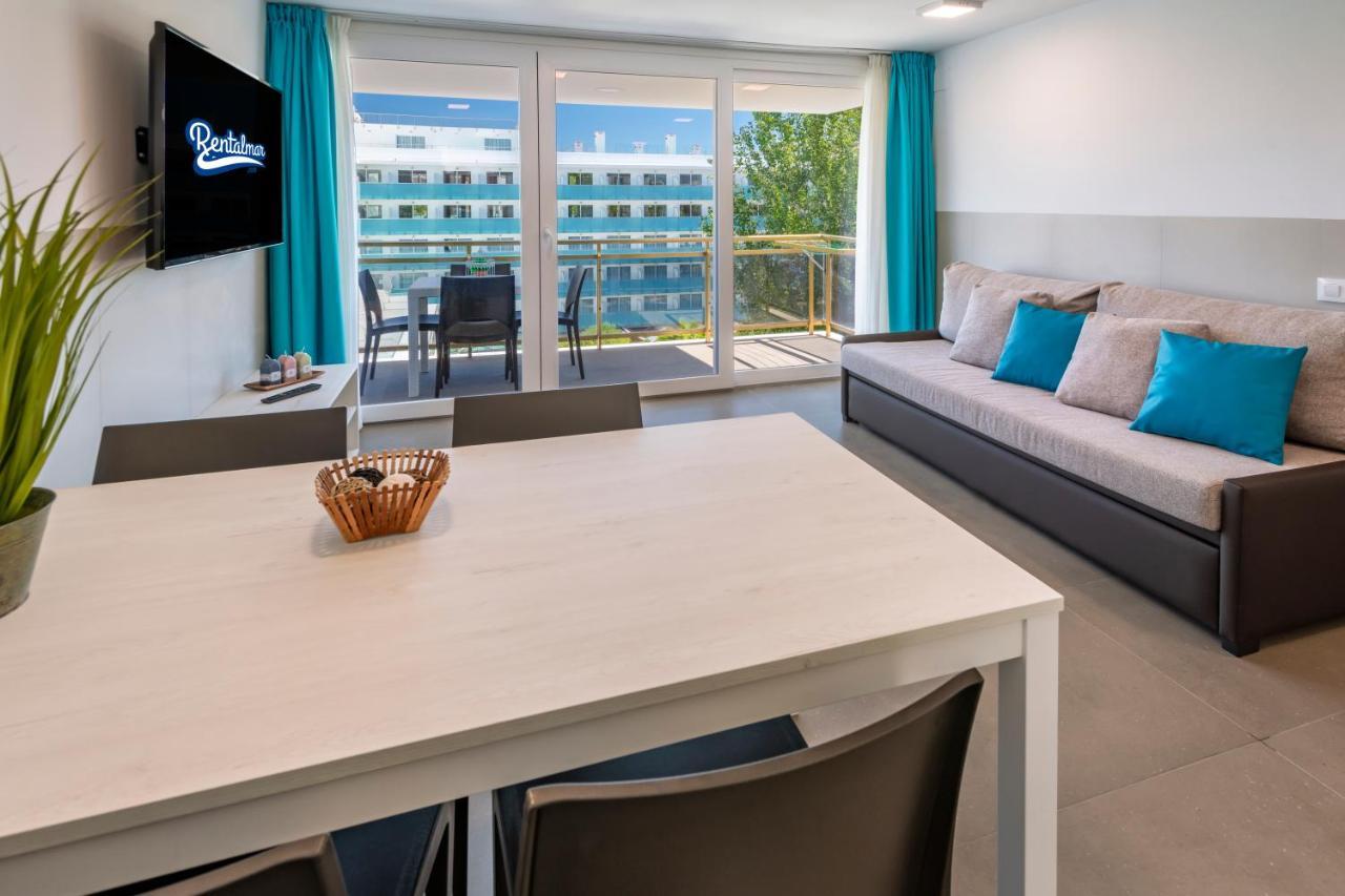 Three-Bedroom Apartment,1146875152:JPEG