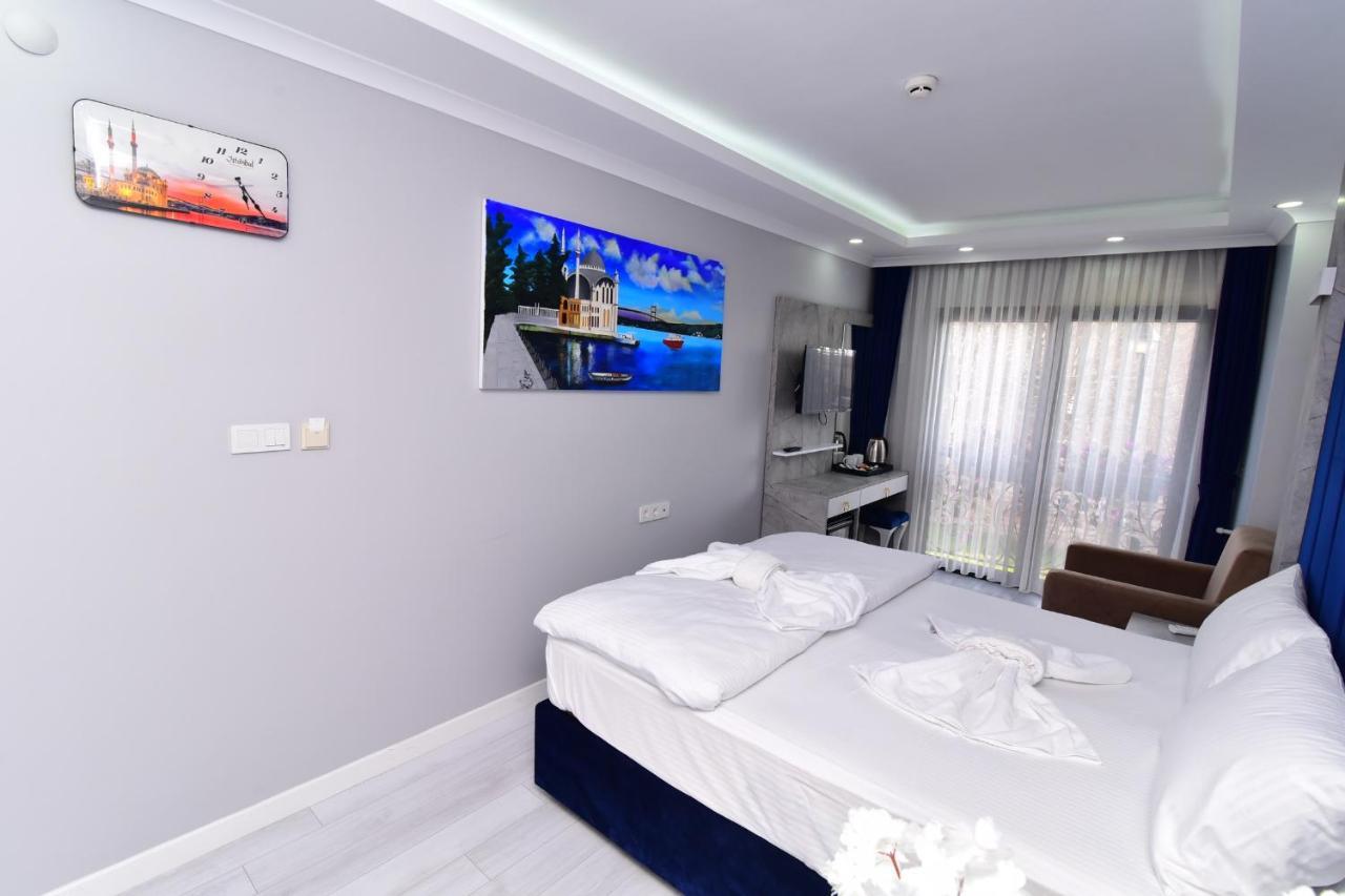 Deluxe Double or Twin Room Garden View