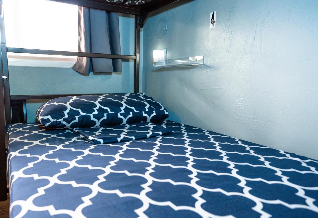 Bed 6-Bed Mixed Dormitory Room