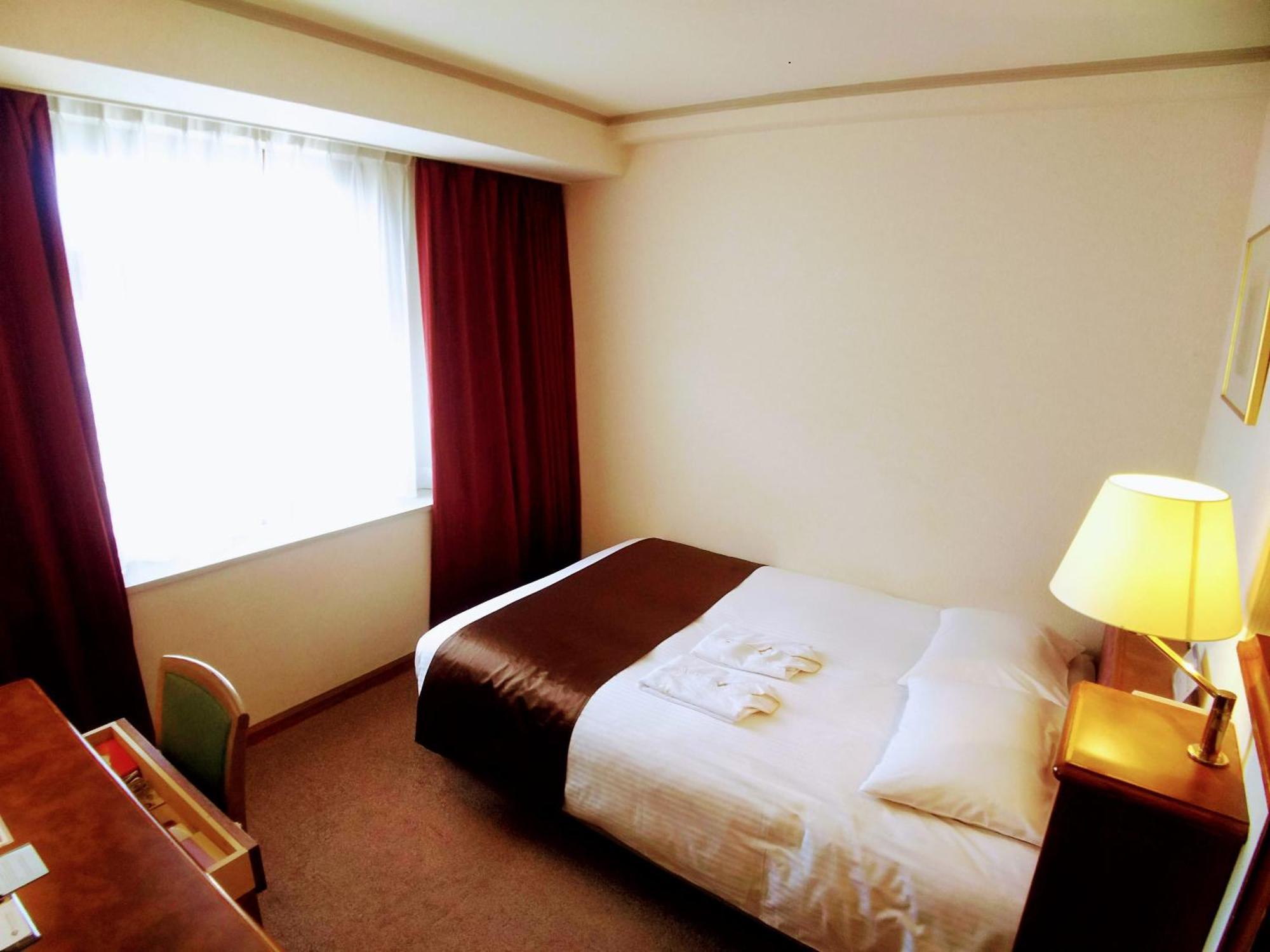Economy Double Room Smoking