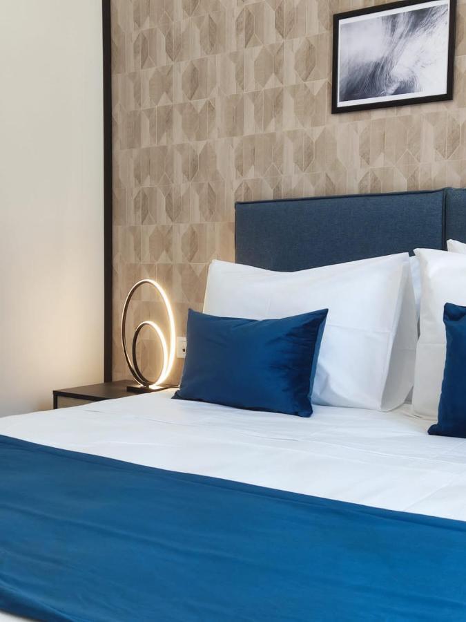 Deluxe Double or Twin Room City View