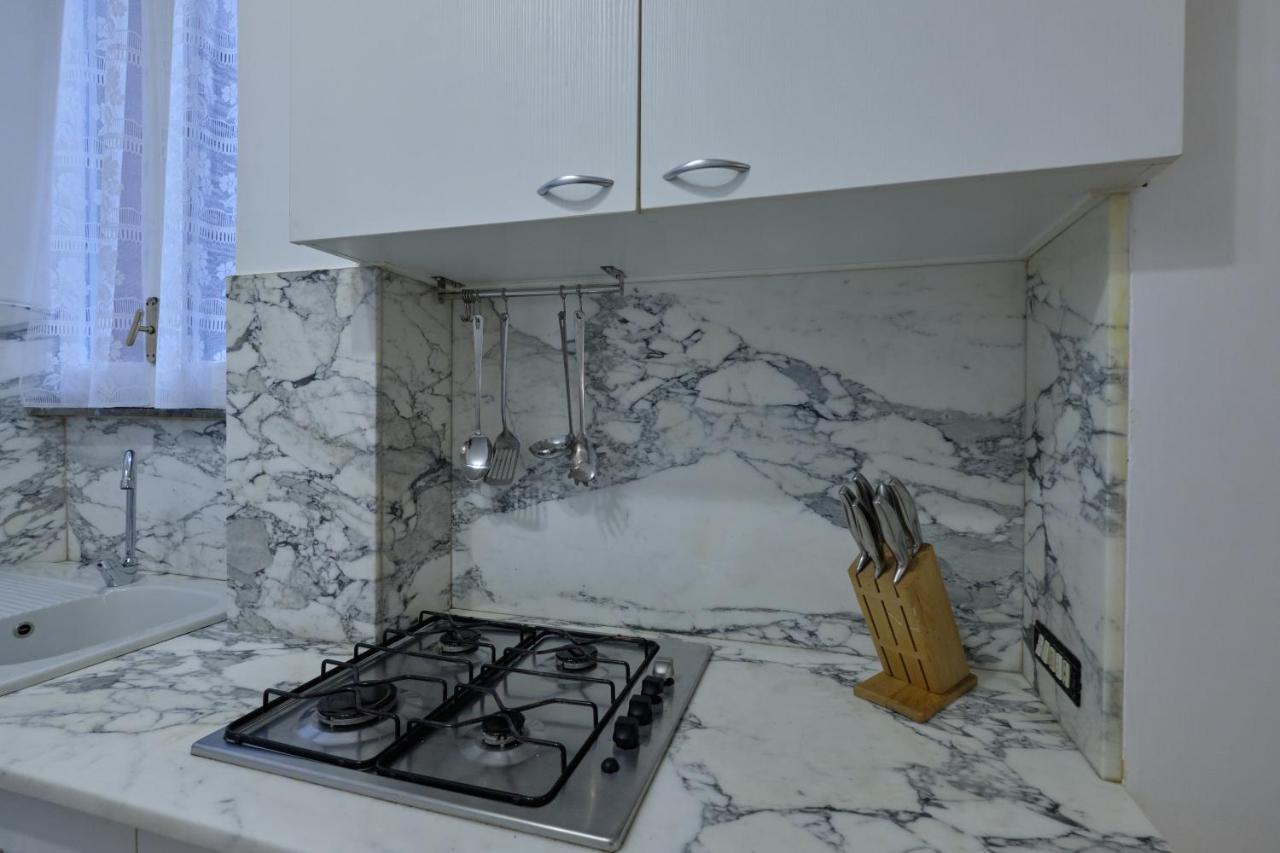 One-Bedroom Apartment,1148530027:JPEG