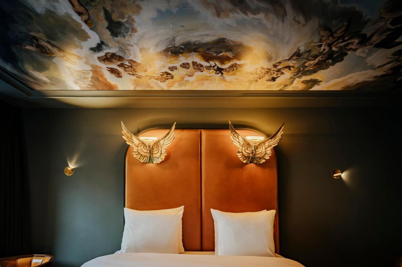 Deluxe Double Room Benedictus de Spinoza