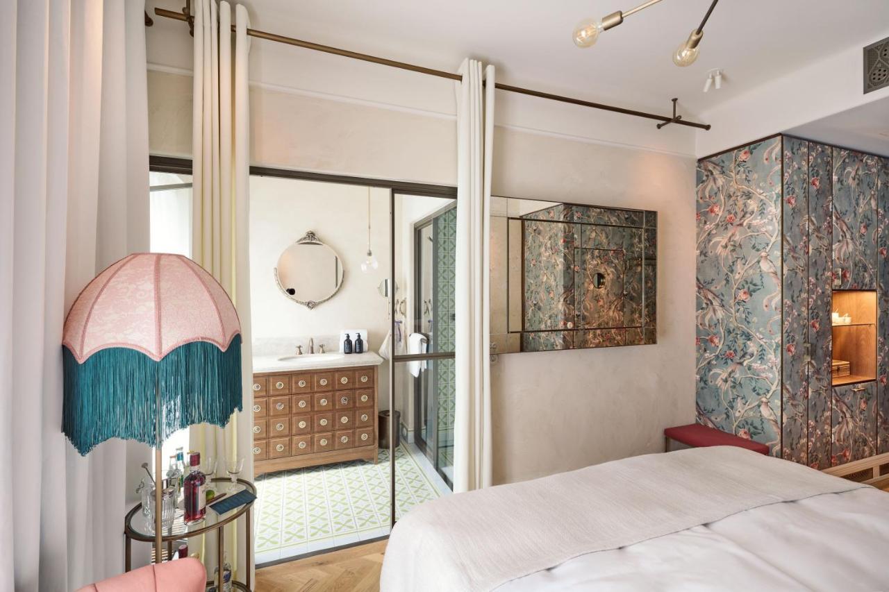 Chic Double Room