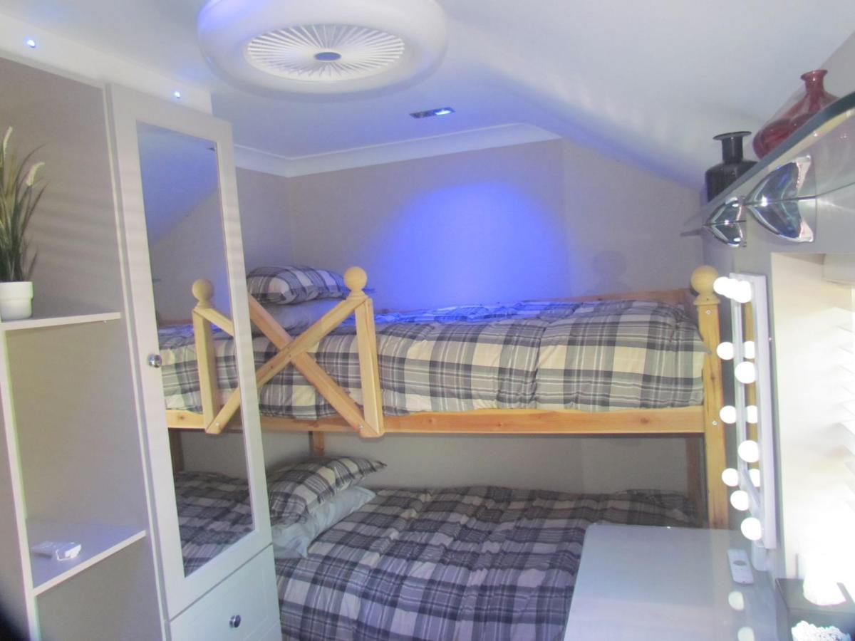 Bunk bed room bathroom