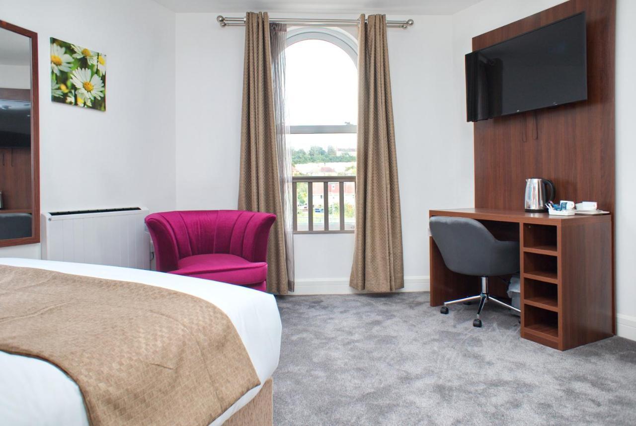 Standard King Room