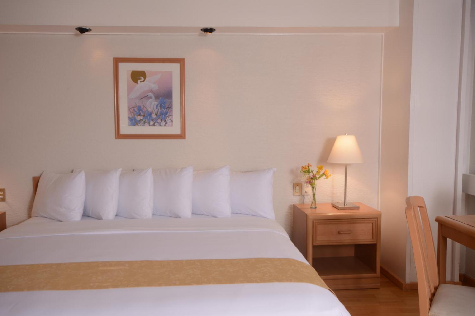 Standard King Room,1432405291:JPEG