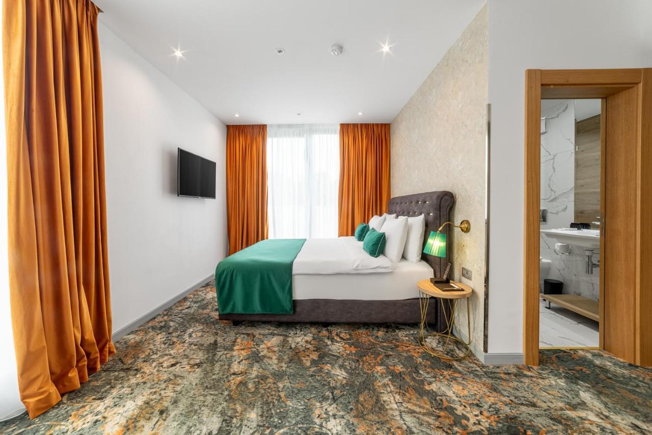 Executive King Room Terrace