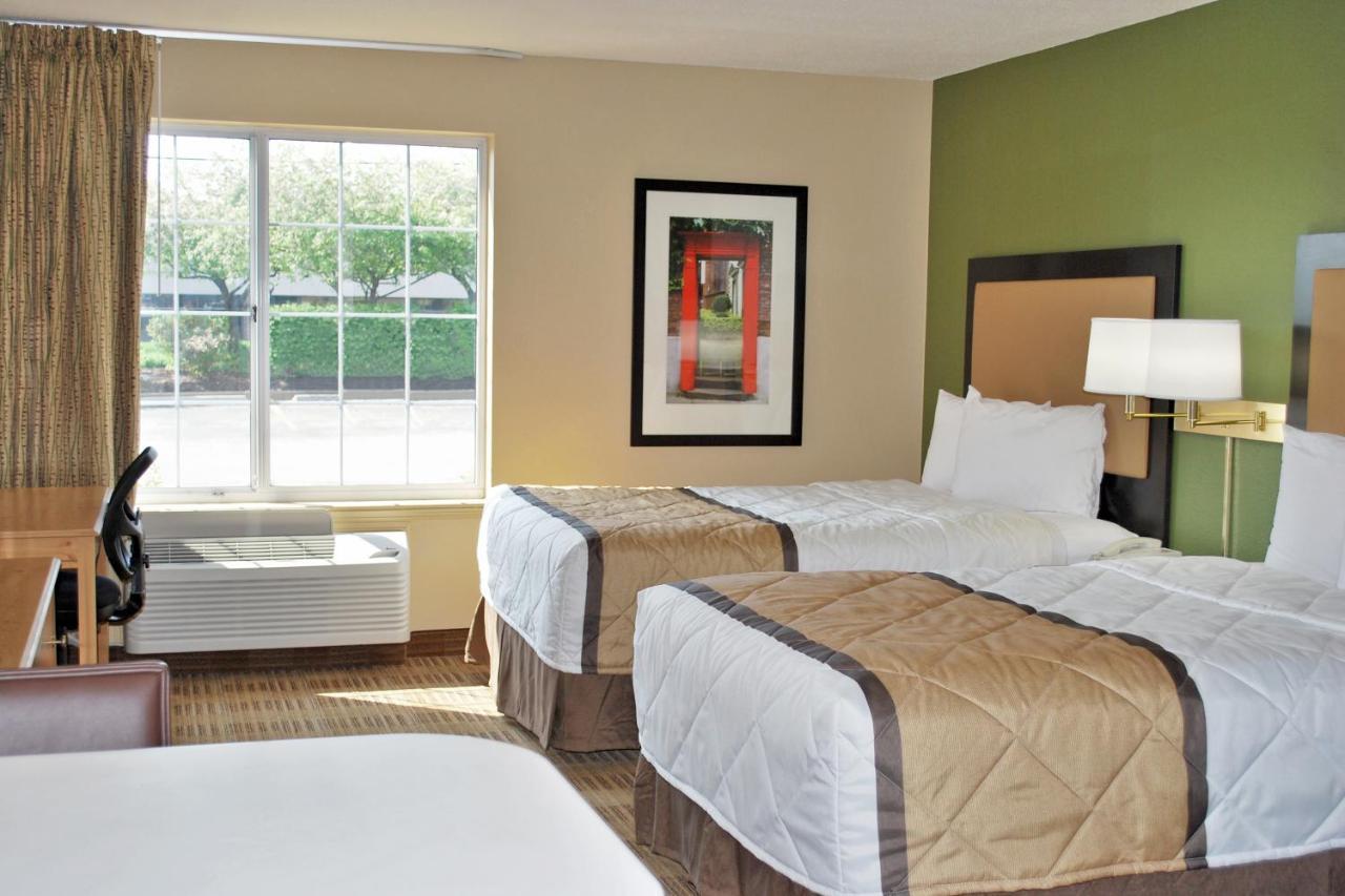 Studio Two Double Beds Non-Smoking