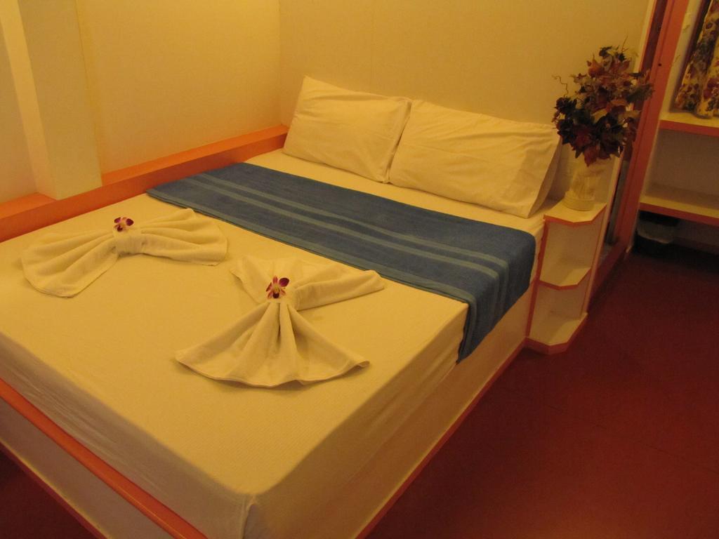 Superior Double Room Fan,115733900:JPEG