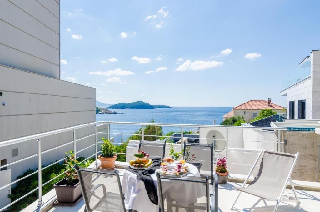 Studio Jacuzzi Private Terrace