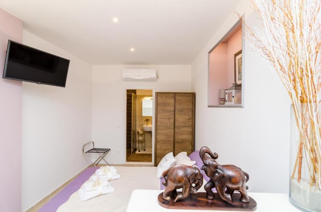 Studio Jacuzzi Private Terrace