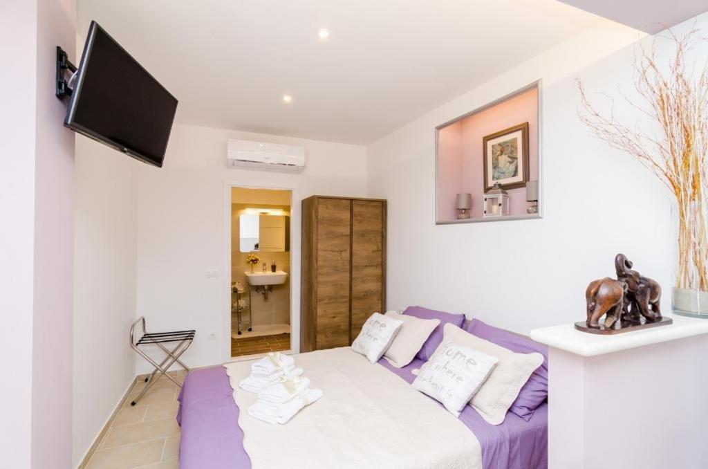 Studio Jacuzzi Private Terrace