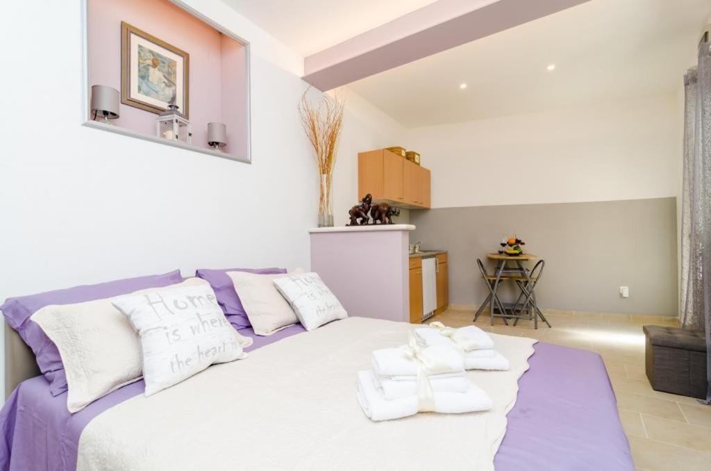 Studio Jacuzzi Private Terrace